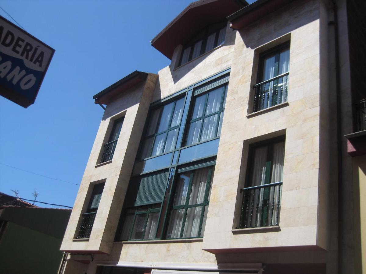 Apartamento Arriondas Dış mekan fotoğraf